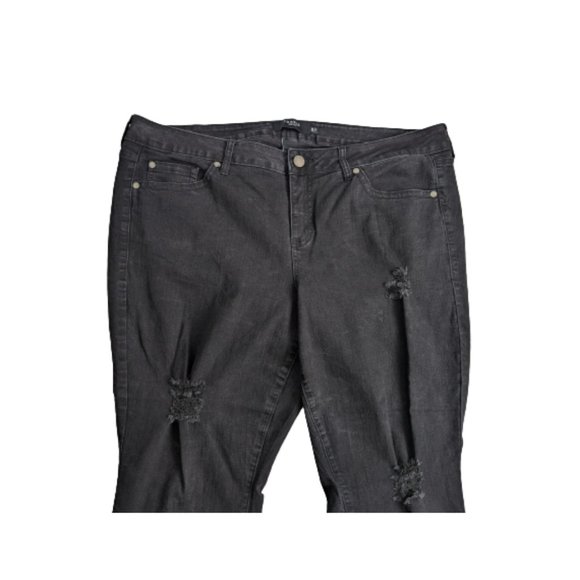 Torrid Black Distressed Raw Hem Jeans 20 - Picture 3 of 7